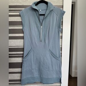 Sleeveless Blue Zip-Up Dress